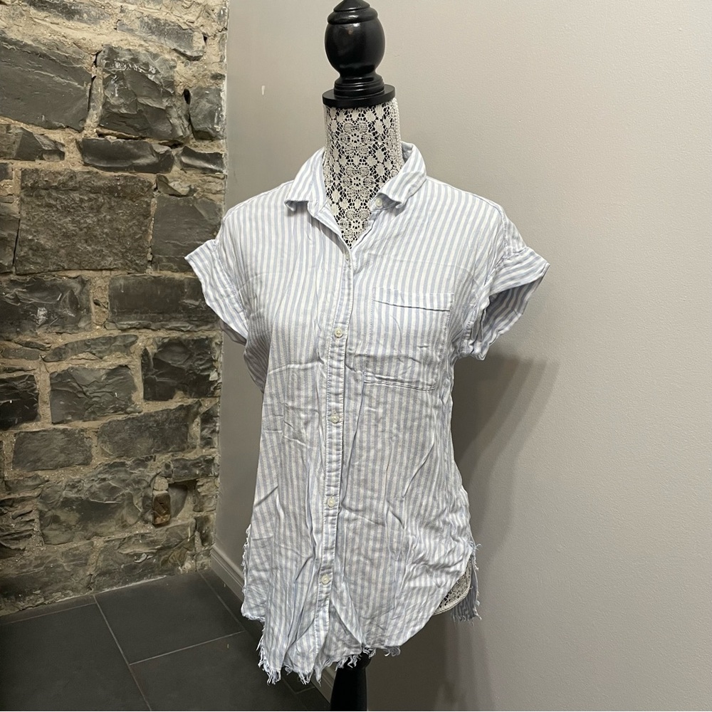 Aerie Blue and White Button Down Casual Short Sleeved Top